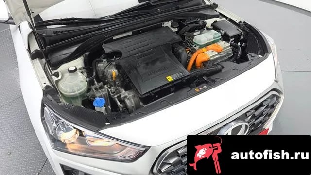 Hyundai Ioniq The New Ionic Hybrid 2020 года - вид 6