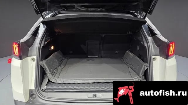 Peugeot 3008 3008 second generation 2022 года - похожие автомобили