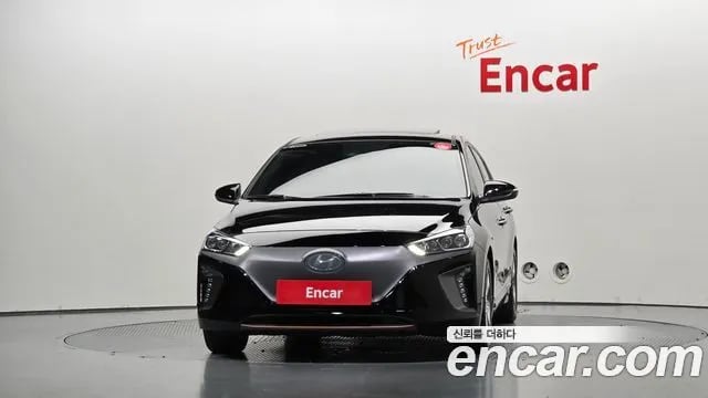 Hyundai Ioniq Ionic Electric 2018 года - вид 3