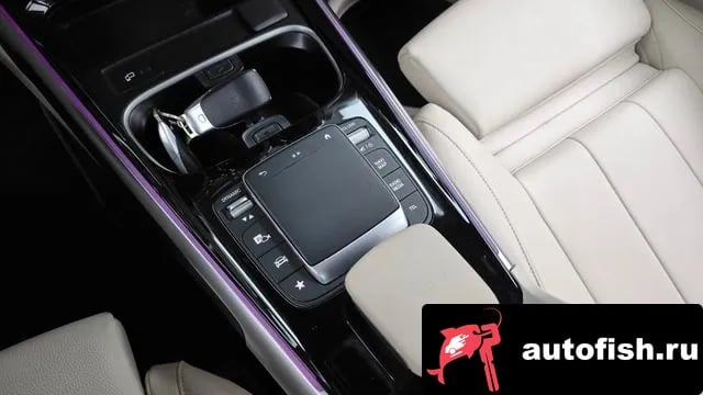 Mercedes-Benz GLB-Class GLB-Class X247 2023 года - похожие автомобили