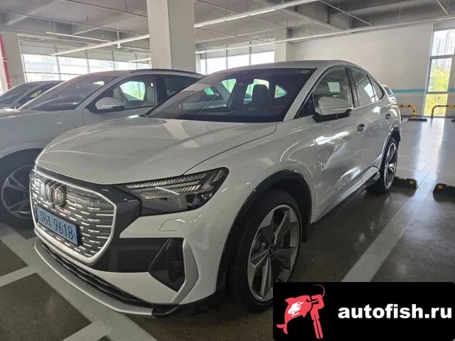 Audi Q4 e-tron Q4 e-Tron (F4) 2026 года - вид 3