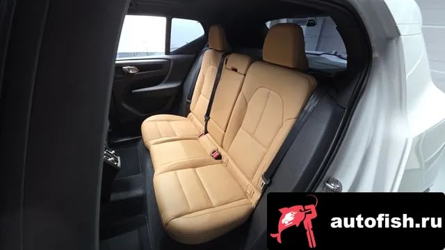 Volvo XC40 XC40 2022 года - похожие автомобили