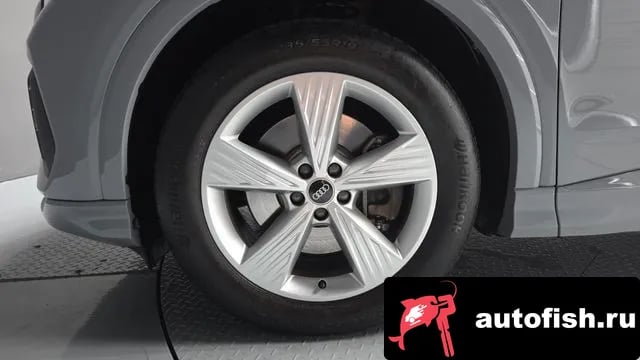 Audi Q4 e-tron Q4 e-Tron (F4) 2023 года - похожие автомобили