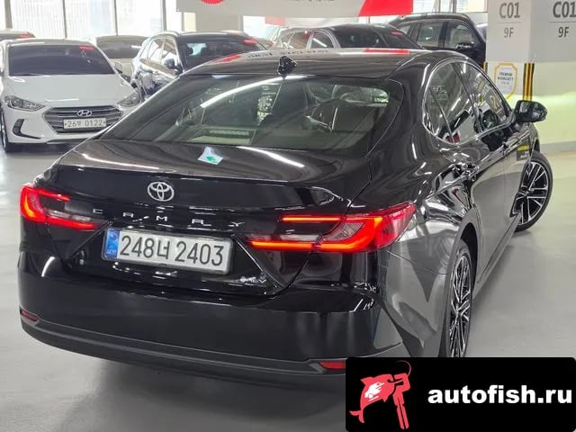 Toyota Camry Camry (XV80) 2026 года - вид 2