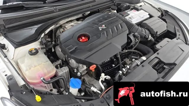 Hyundai Veloster Veloster (JS) 2021 года - похожие автомобили