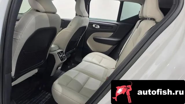 Volvo XC40 XC40 2022 года - похожие автомобили