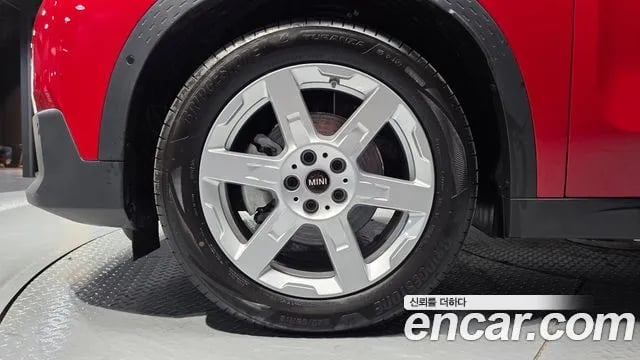 Mini Countryman Cooper Countryman Electric 3rd Generation 2025 года - вид 5