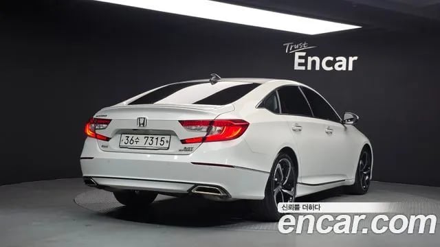 Honda Accord Accord 10th Generation 2018 года - вид 2