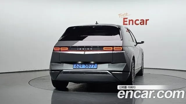 Hyundai Ioniq5 Ionic 5 2022 года - вид 4