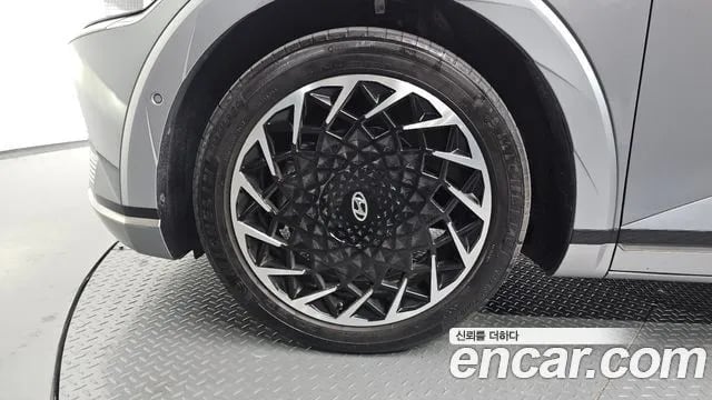 Hyundai Ioniq5 Ionic 5 2022 года - вид 5