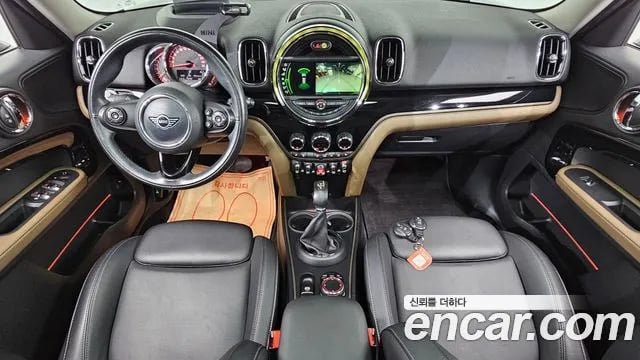 Mini Countryman Cooper Country Man 2018 года - вид 6