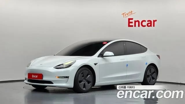 Tesla Model 3 Model 3 2021 года - автомобиль из Южной Кореи