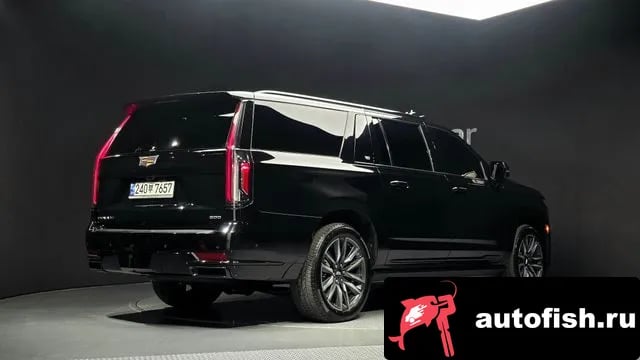 Cadillac Escalade Escalade 5th Generation 2024 года - вид 2