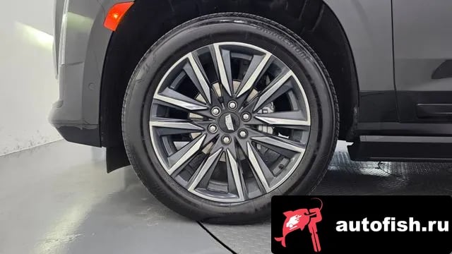 Cadillac Escalade Escalade 5th Generation 2024 года - вид 5