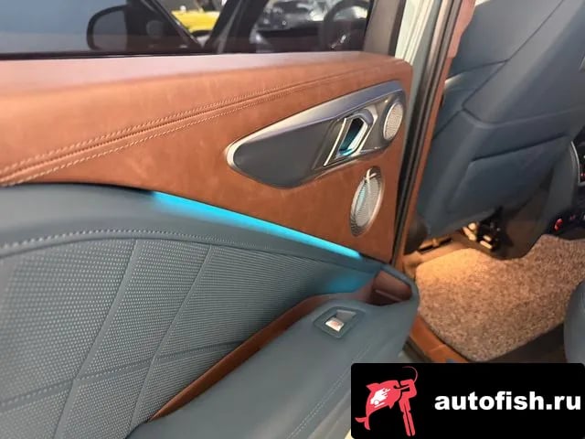 BMW XM XM (G09) 2023 года - похожие автомобили