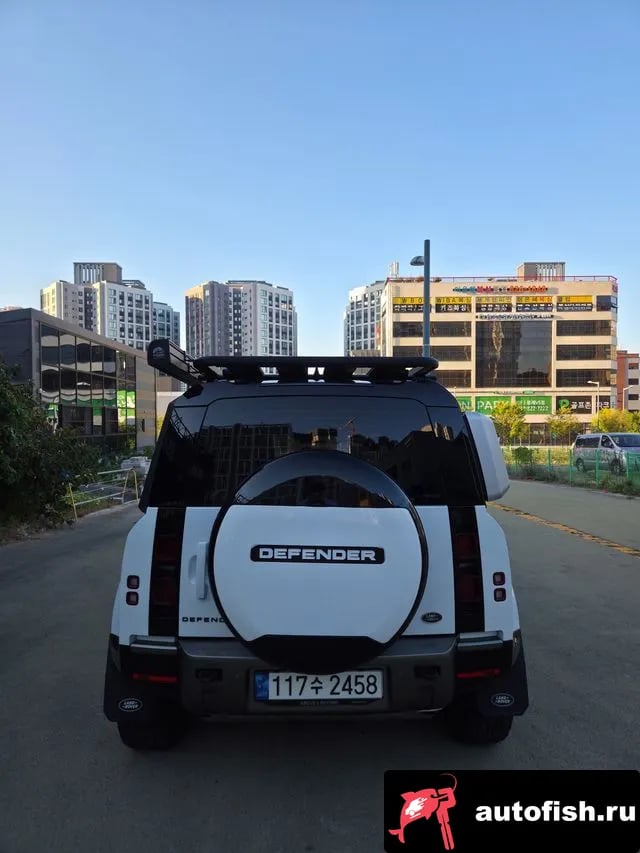 Land Rover Defender Bitdefender (L663) 2022 года - вид 4