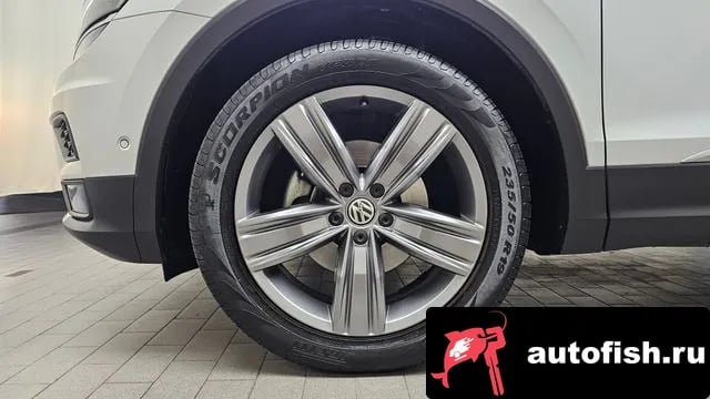 Volkswagen Tiguan Tiguan second Generation 2018 года - вид 5