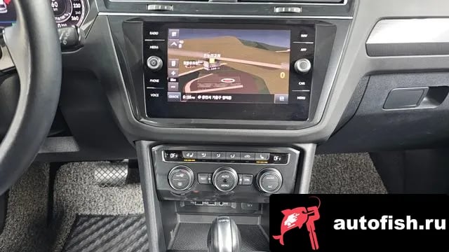 Volkswagen Tiguan Tiguan second Generation 2018 года - похожие автомобили