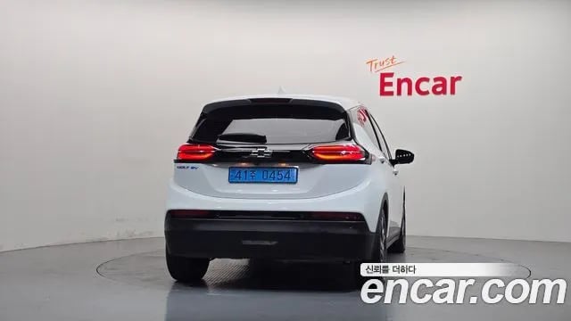 Chevrolet (GM Daewoo) Bolt EV New Bolt EV 2022 года - похожие автомобили
