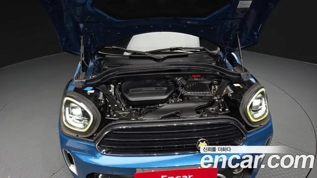 Mini Countryman Cooper D Country Man 2021 года - вид 5