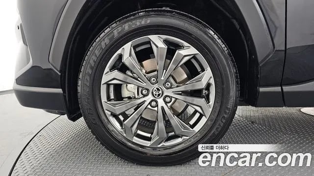 Toyota RAV4 RAV4 5th Generation 2024 года - вид 5