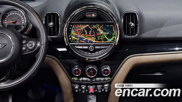 Mini Countryman Cooper Country Man 2019 года - похожие автомобили