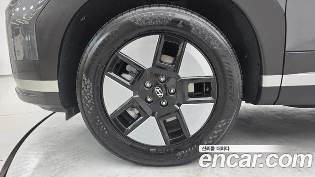 Hyundai Santafe San Tafe (MX5) 2025 года - вид 5
