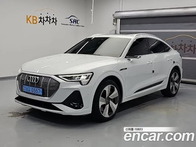 Audi e-tron e-Tron 2022 года - вид 1
