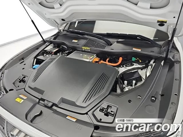Audi e-tron e-Tron 2022 года - вид 5
