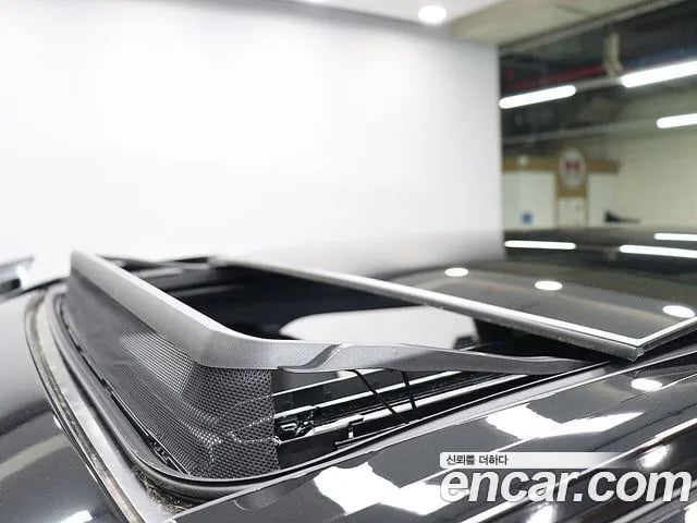 Land Rover Range Rover Velar Range Rover Bella 2026 года - вид 6
