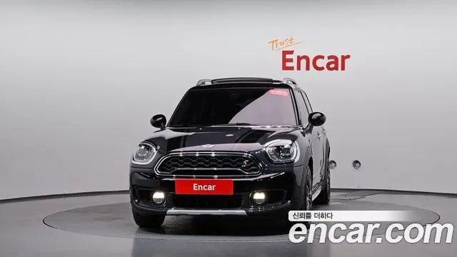 Mini Countryman Cooper S Country Man 2019 года - вид 2