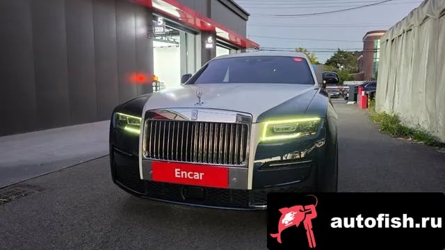 Rolls-Royce Ghost Ghost 2nd Generation 2021 года - вид 3