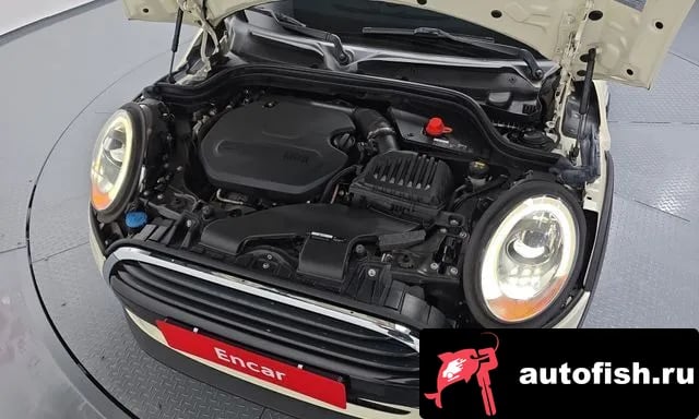 Mini Cooper Cooper D 2018 года - вид 5