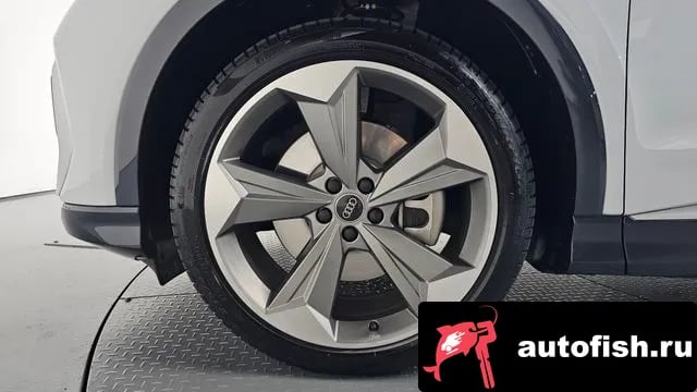 Audi Q4 e-tron Q4 e-Tron (F4) 2026 года - вид 5