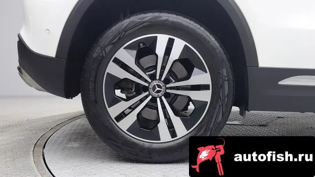 Mercedes-Benz GLA-Class GLA - Class H247 2021 года - вид 6
