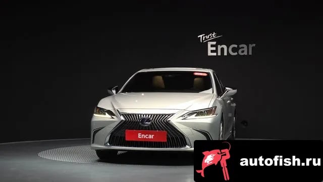Lexus ES ES300h 7th generation 2020 года - вид 3