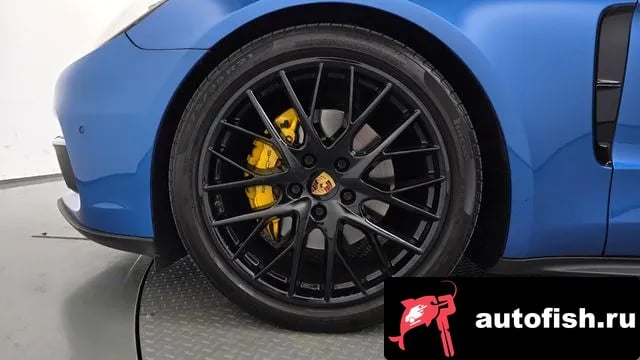Porsche Panamera Panamera (971) 2018 года - вид 4
