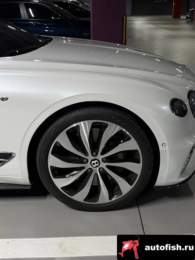 Bentley Continental Continental GT 3rd Generation 2022 года - вид 5