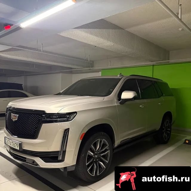 Cadillac Escalade Escalade 5th Generation 2021 года - вид 2