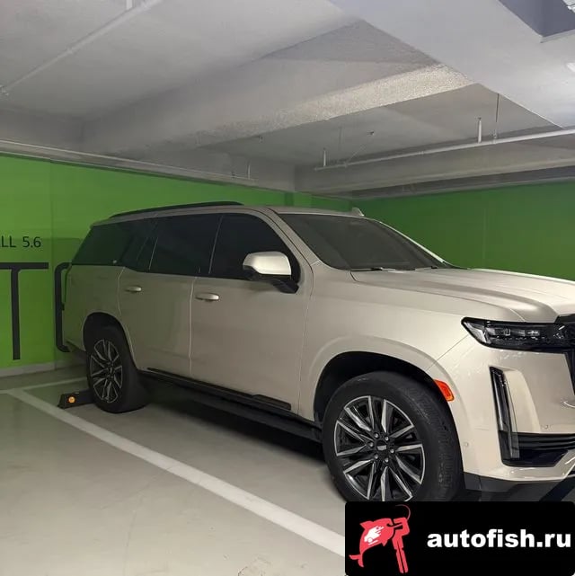 Cadillac Escalade Escalade 5th Generation 2021 года - вид 3