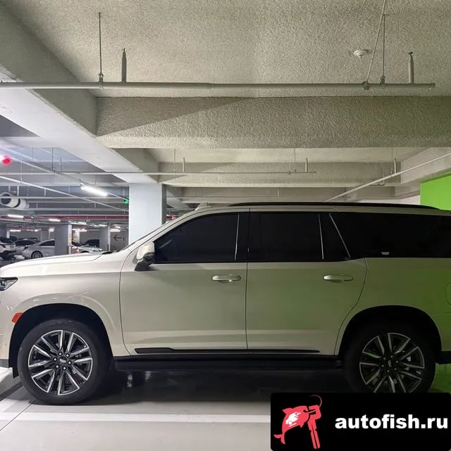 Cadillac Escalade Escalade 5th Generation 2021 года - вид 4