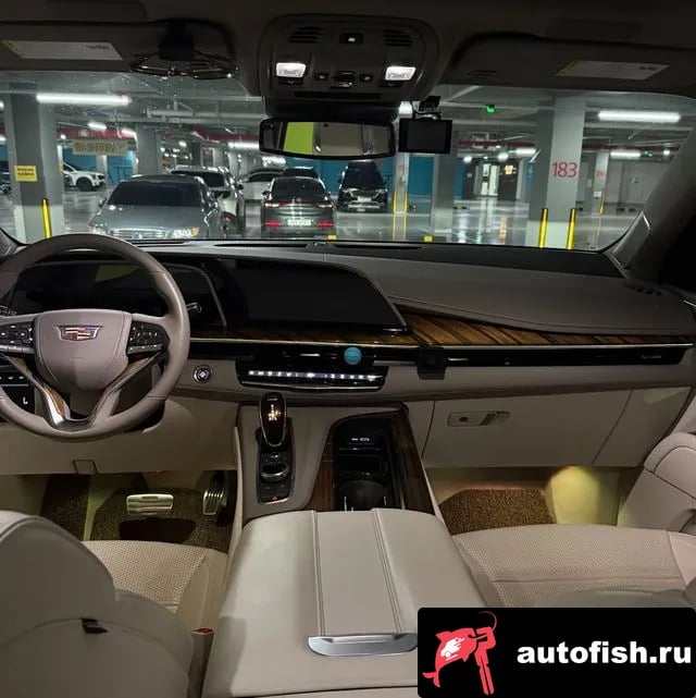 Cadillac Escalade Escalade 5th Generation 2021 года - вид 6