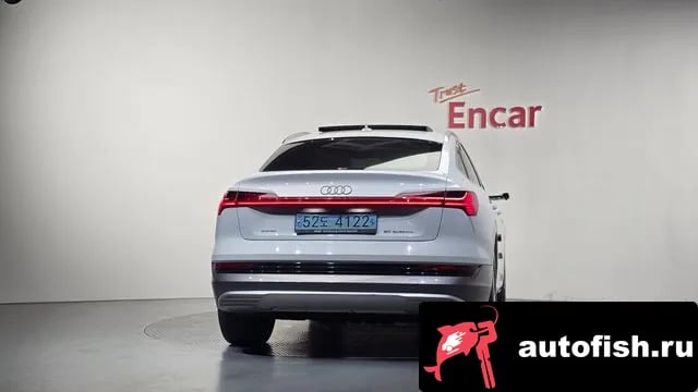 Audi e-tron e-Tron 2022 года - вид 4