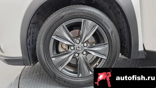 Lexus UX UX250h 2019 года - вид 5