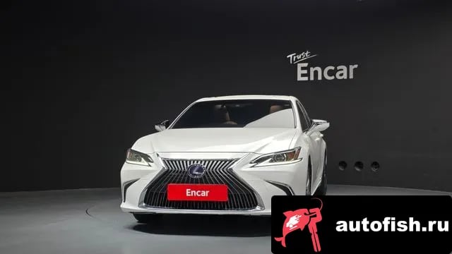 Lexus ES ES300h 7th generation 2020 года - вид 3