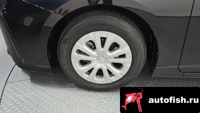 Toyota Prius Prius 4th Generation 2021 года - вид 5