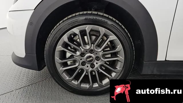 Mini Cooper Cooper C 4th generation 2025 года - вид 5