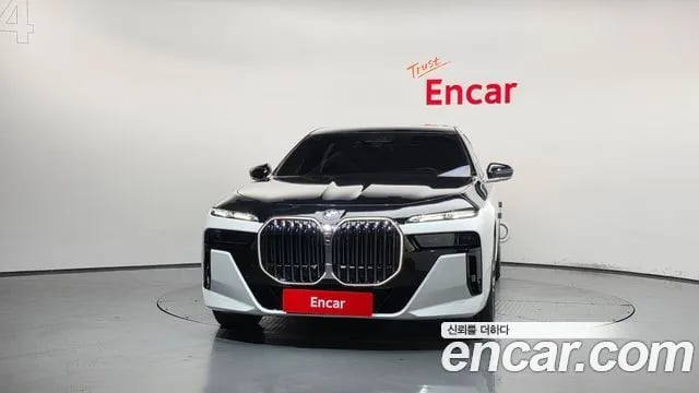 BMW 7-Series 7 Series (G70) 2026 года - вид 3