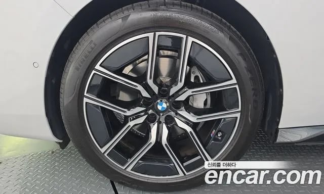 BMW 7-Series 7 Series (G70) 2026 года - вид 5