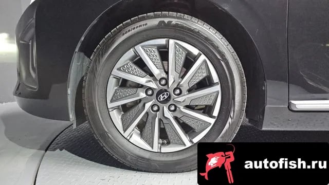 Hyundai Ioniq The New Ionic Electric 2019 года - вид 5